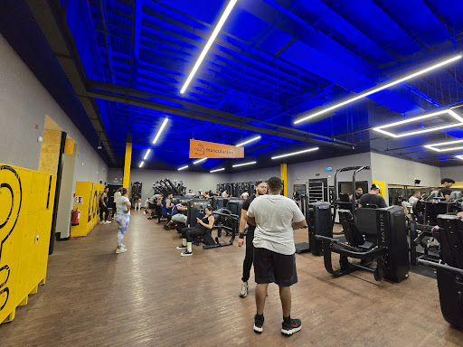 Gimnasio Smart Fit - City Plaza Crisol