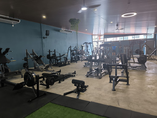 Gimnasio Carbono
