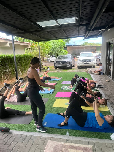 Pilates7 CHITRÉ