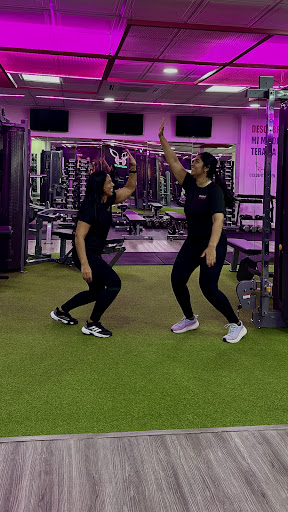 Club Fit Women