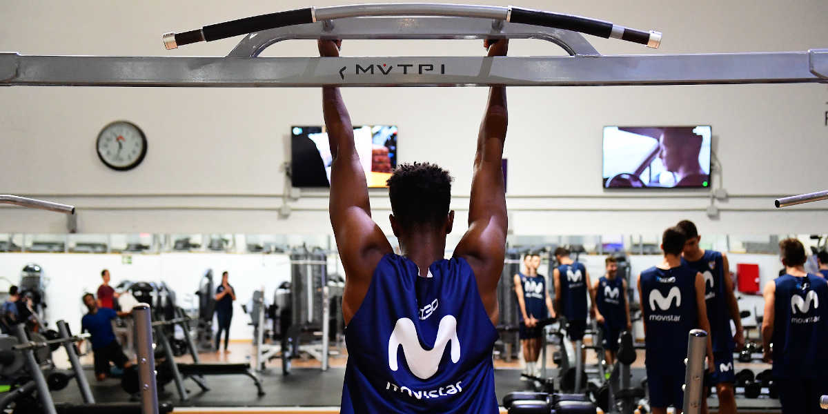 Opinión Experta: Gimnasio de Baloncesto Profesional